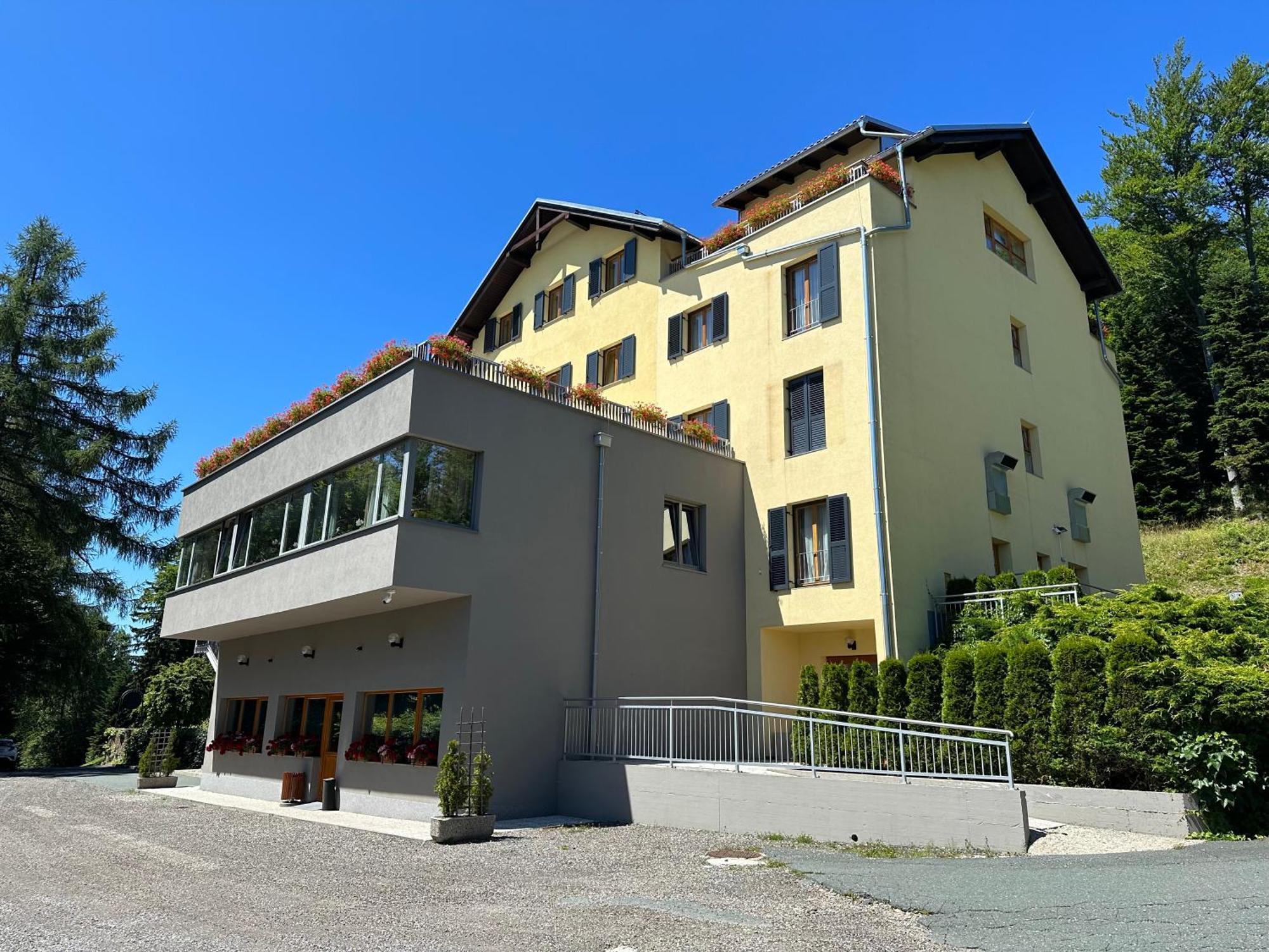 Hotel Zarja Hočko Pohorje Esterno foto