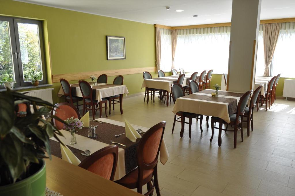 Hotel Zarja Hočko Pohorje Esterno foto